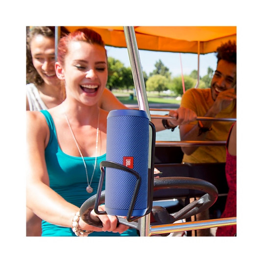 JBL Flip 3 - Yellow - Splashproof portable Bluetooth speaker with powerful sound and speakerphone technology - Detailshot 7