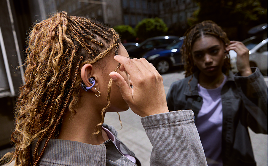 JBL Soundgear Clips | True wireless open-ear headphones
