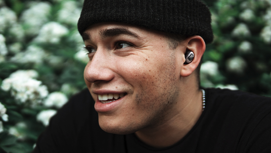 All about wireless headphones