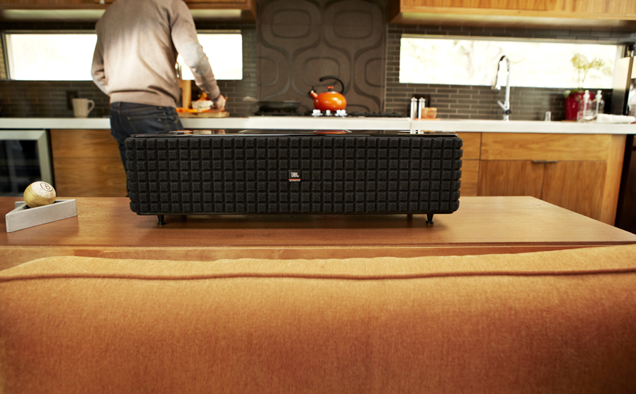 JBL Authentics L8 | Two-way speaker system with wireless streaming