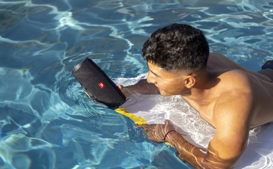 Jbl charge sales 4 au