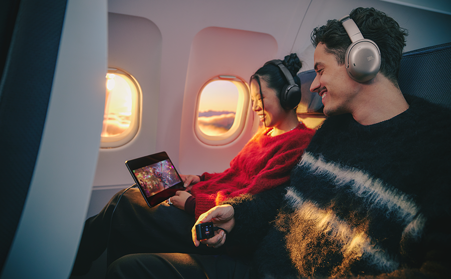 JBL Tour One M3 Smart Tx Wireless over-ear Noise Cancelling